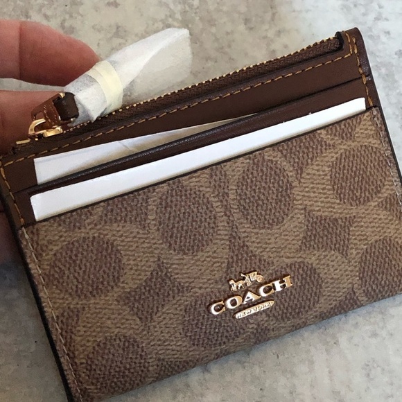 Coach Signature Mini Skinny Key ID Card Case Sand Taupe Gold Coach Logo - Picture 5 of 7